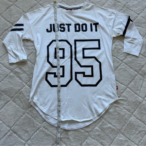 Nike | White "Just Do It 95" Graphic 3/4 Sleeve Tee | Size Small - Picture 10 of 10